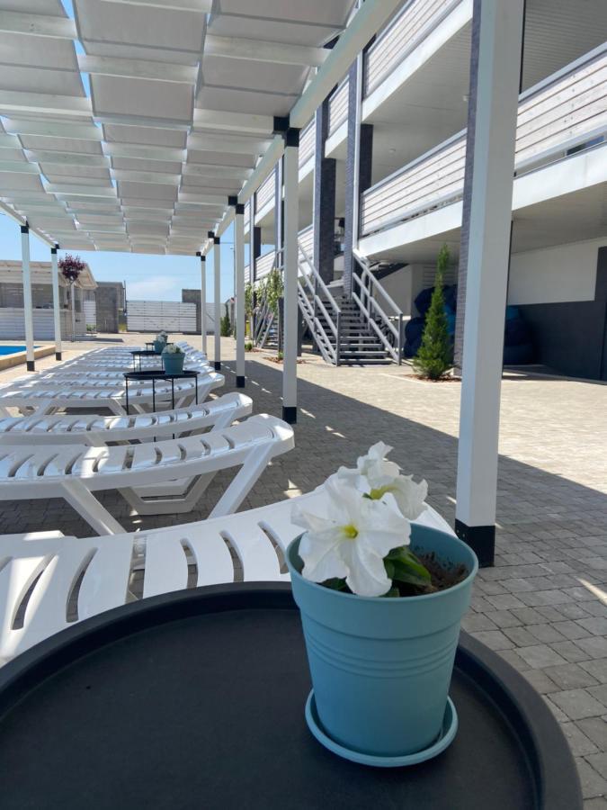 Lazurit Family Hotel Lazurne Eksteriør bilde