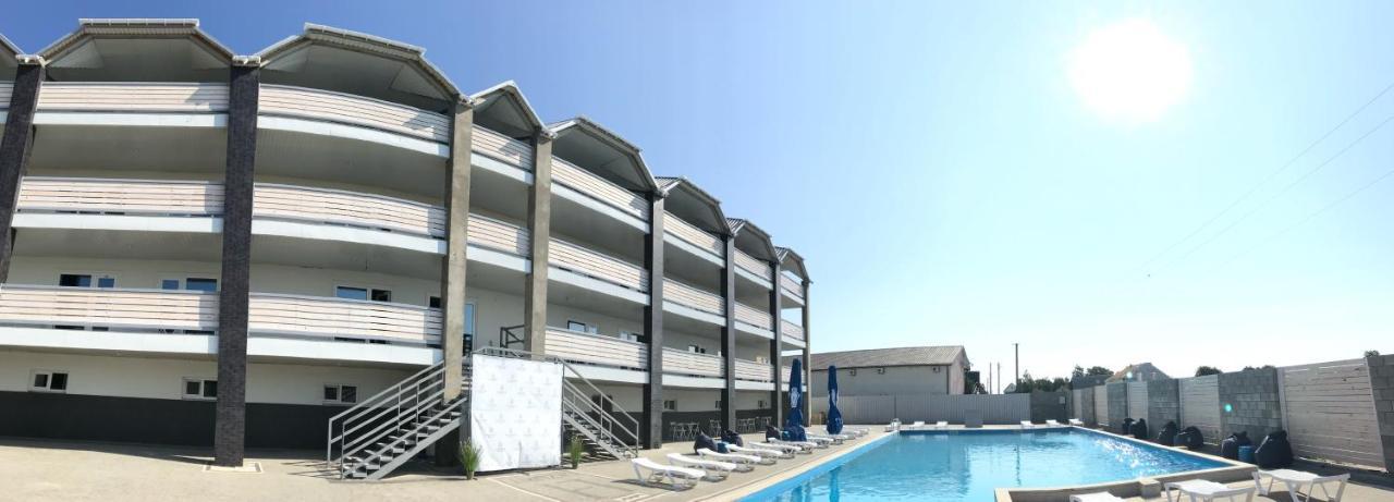 Lazurit Family Hotel Lazurne Eksteriør bilde